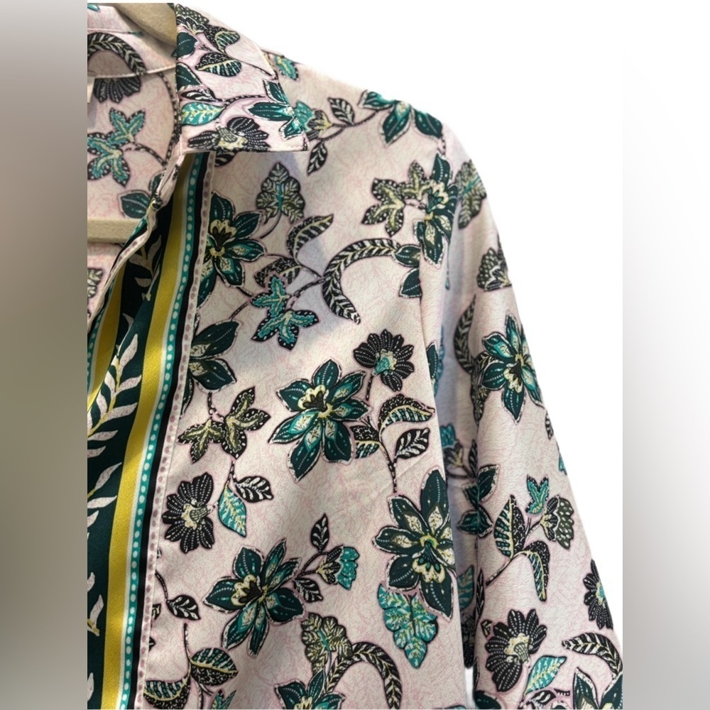 LOFT βHibiscusβ Tie front Long Sleeveblouse in light purple, turquoise, gold XS - Picture 8 of 10